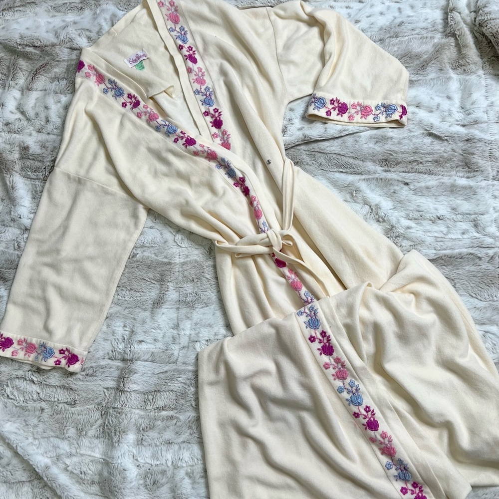 Evelyn Pearson luxury vintage robe